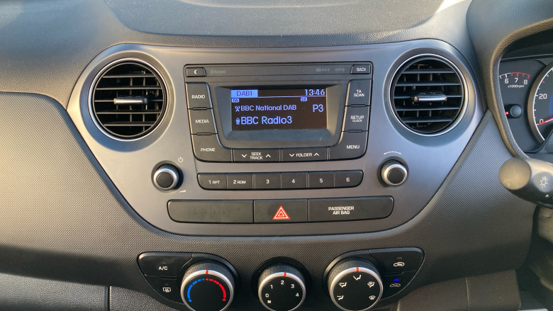 Hyundai i10 1.0 SE 5dr Petrol Hatchback